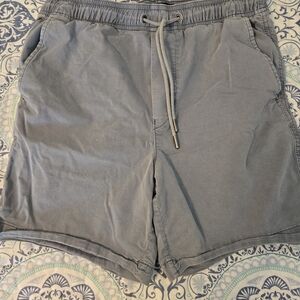 American Eagle Outfitters Men's Light Gray Athletic Shorts